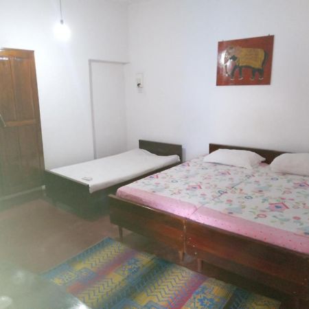 Aeroform Homestay Negombo Esterno foto